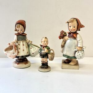 3 HUMMEL Figurines Village Boy #51 Weary Wanderer #204 Mother’s Darling #175